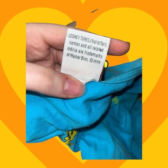 Vintage 1999 Tweety Bird tank top - Picture 5 of 5